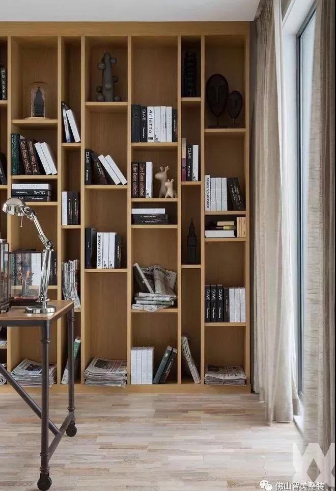 ����װ�����