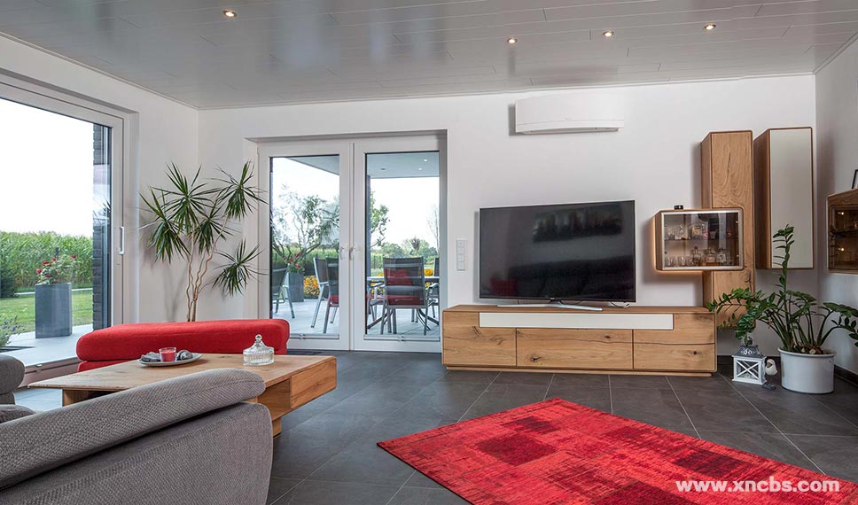 ����С����