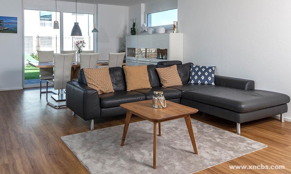 ����С����