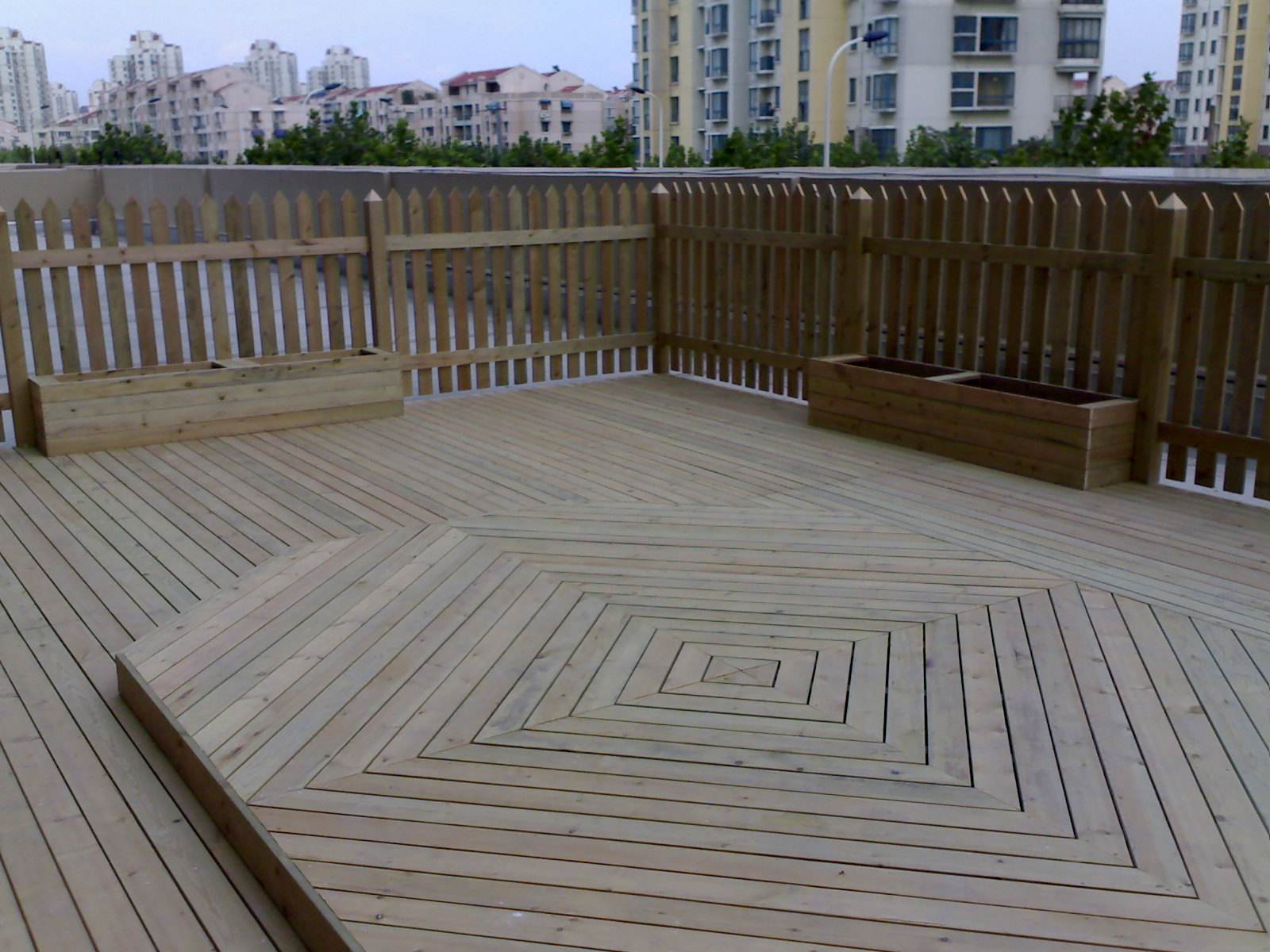 防腐木地板.jpeg 防腐木地板.jpeg