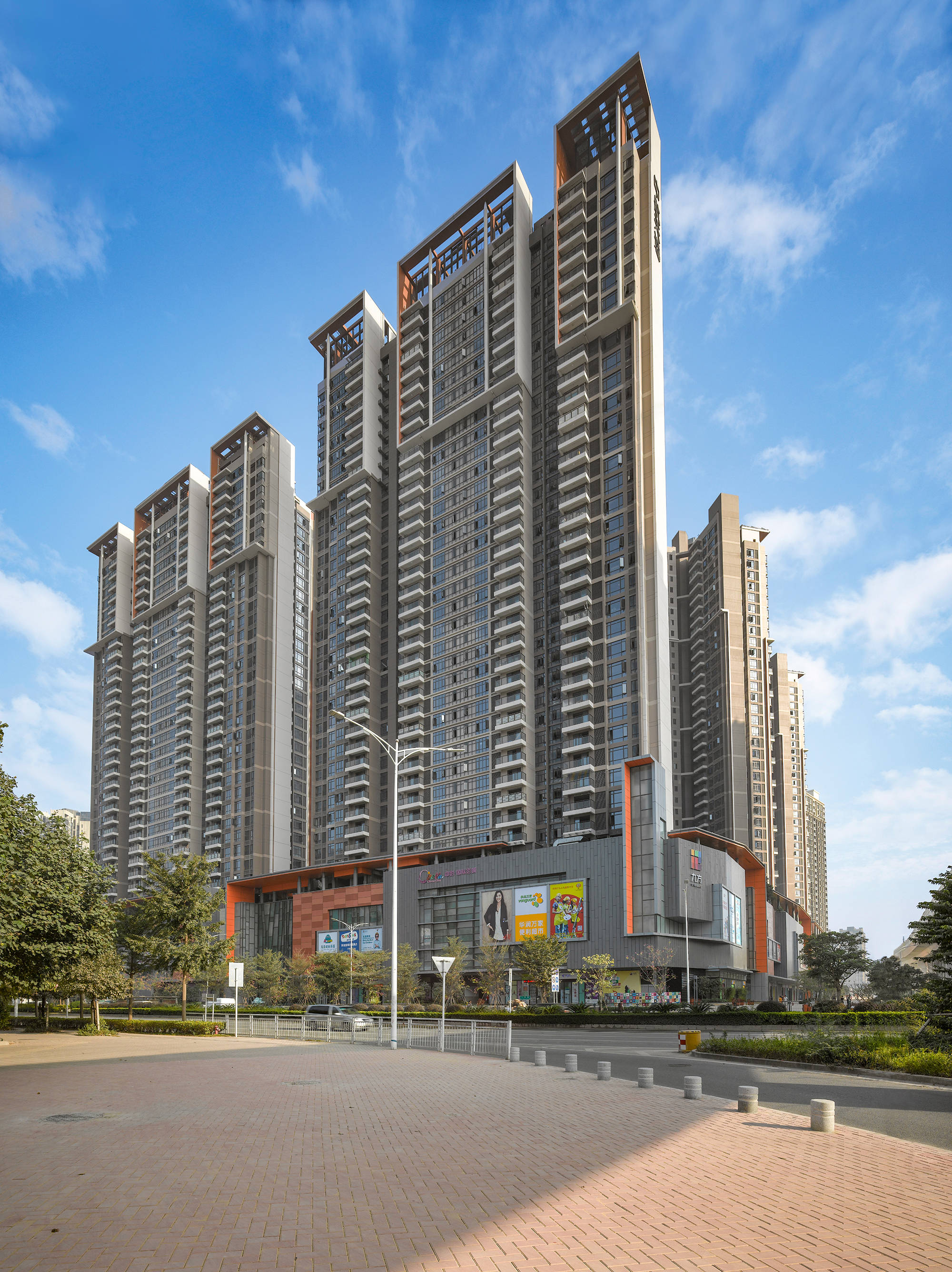 塔楼.jpeg 塔楼.jpeg