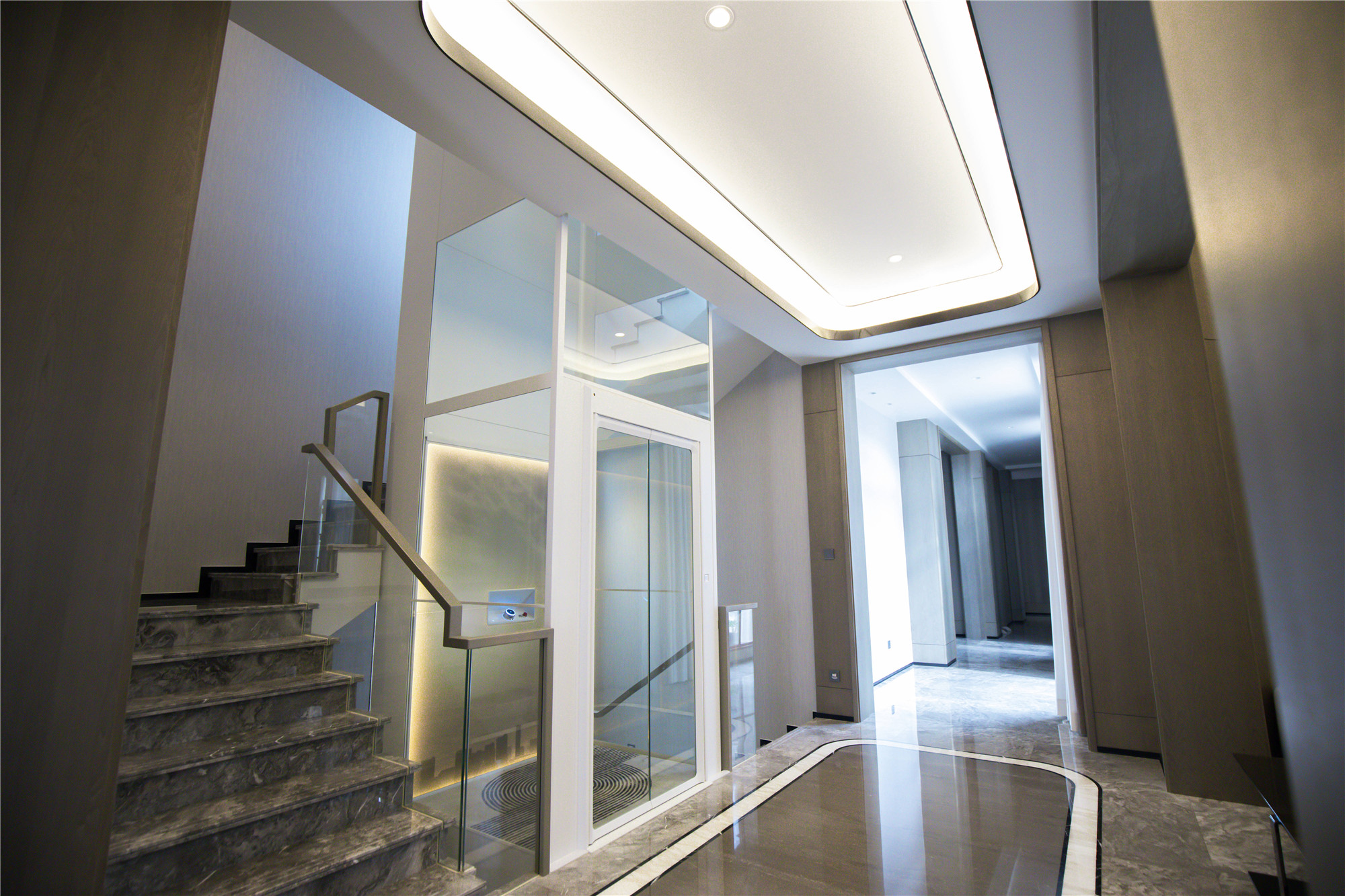 家用电梯.jpg 家用电梯.jpg