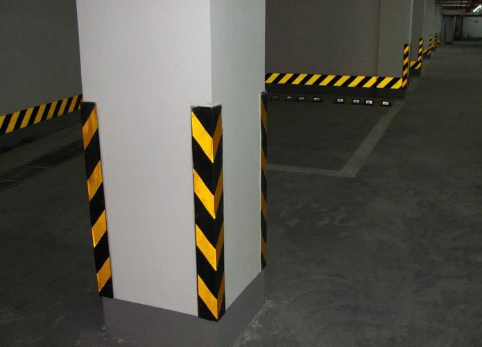 护墙角保护条.jpeg 护墙角保护条.jpeg