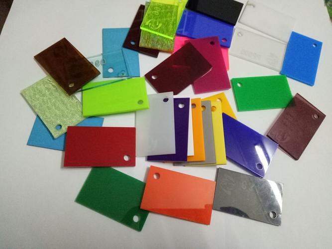 亚克力板和 PC 耐力板的区别是什么.jpeg 亚克力板和 PC 耐力板的区别是什么.jpeg