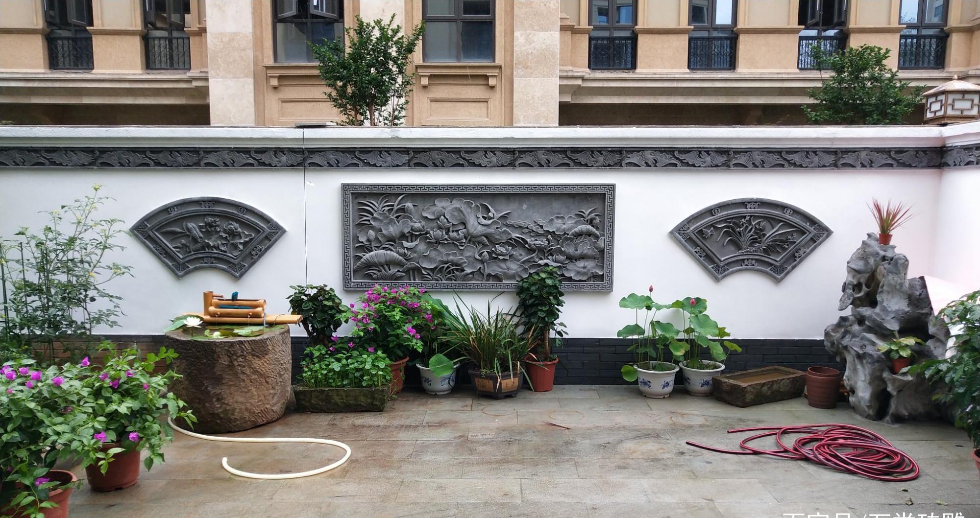 农村别墅围墙款式.jpg 农村别墅围墙款式.jpg