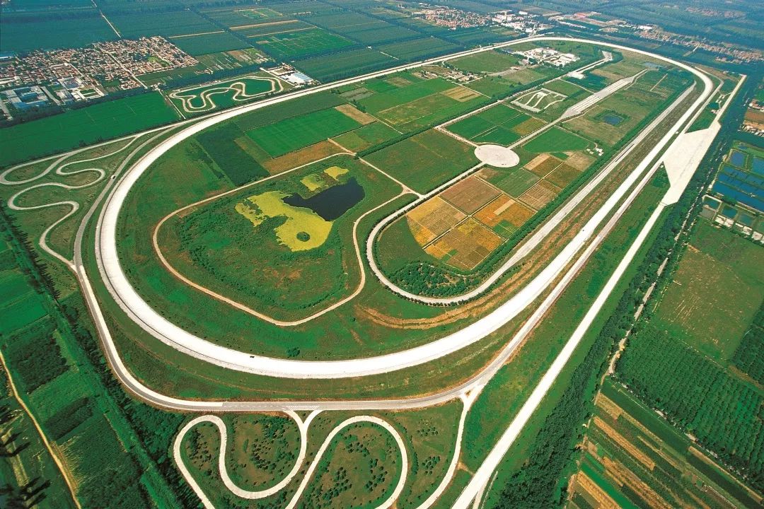 占地面积.jpeg 占地面积.jpeg