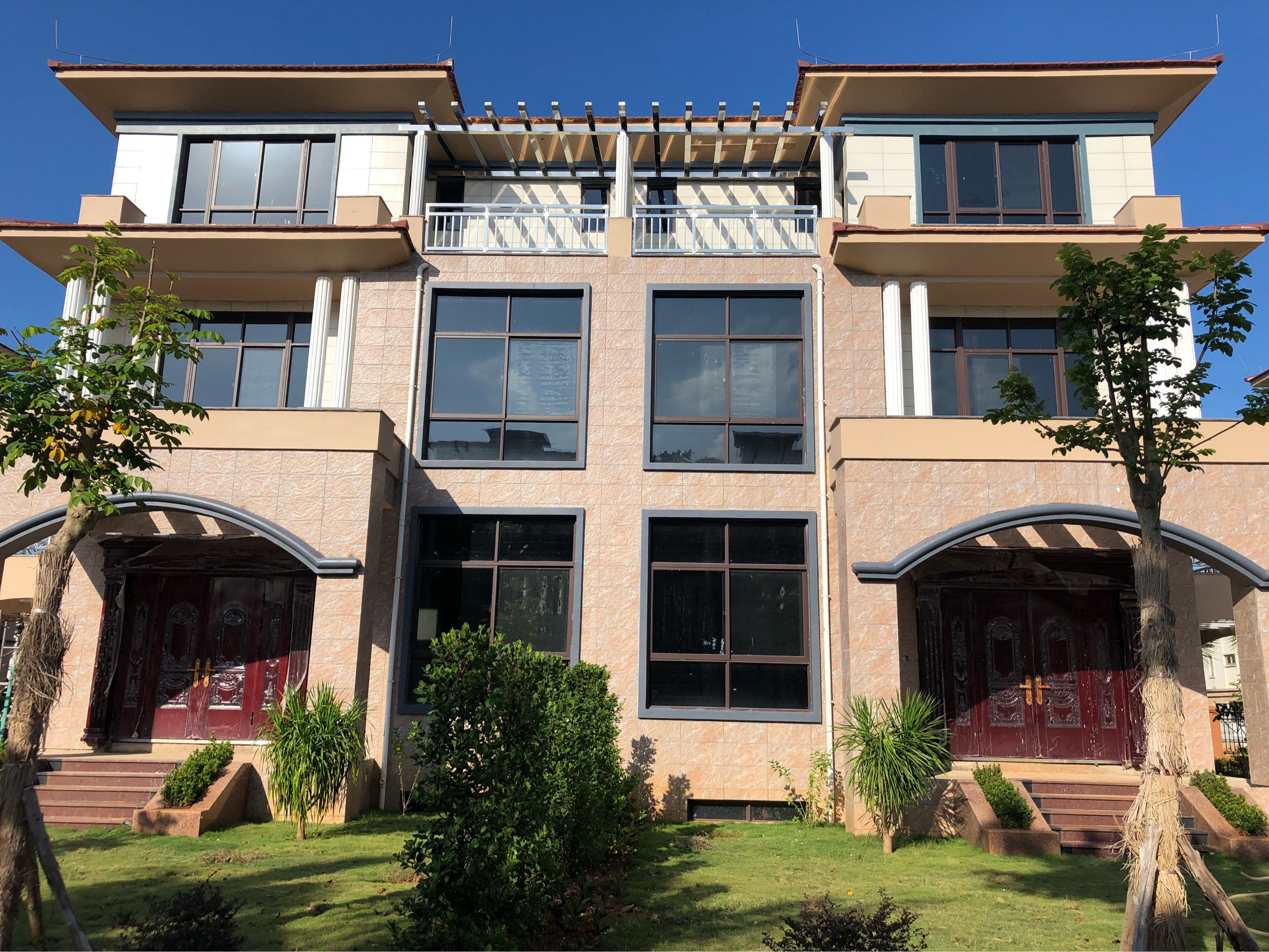 双拼别墅装修要注意哪些.jpeg 双拼别墅装修要注意哪些.jpeg