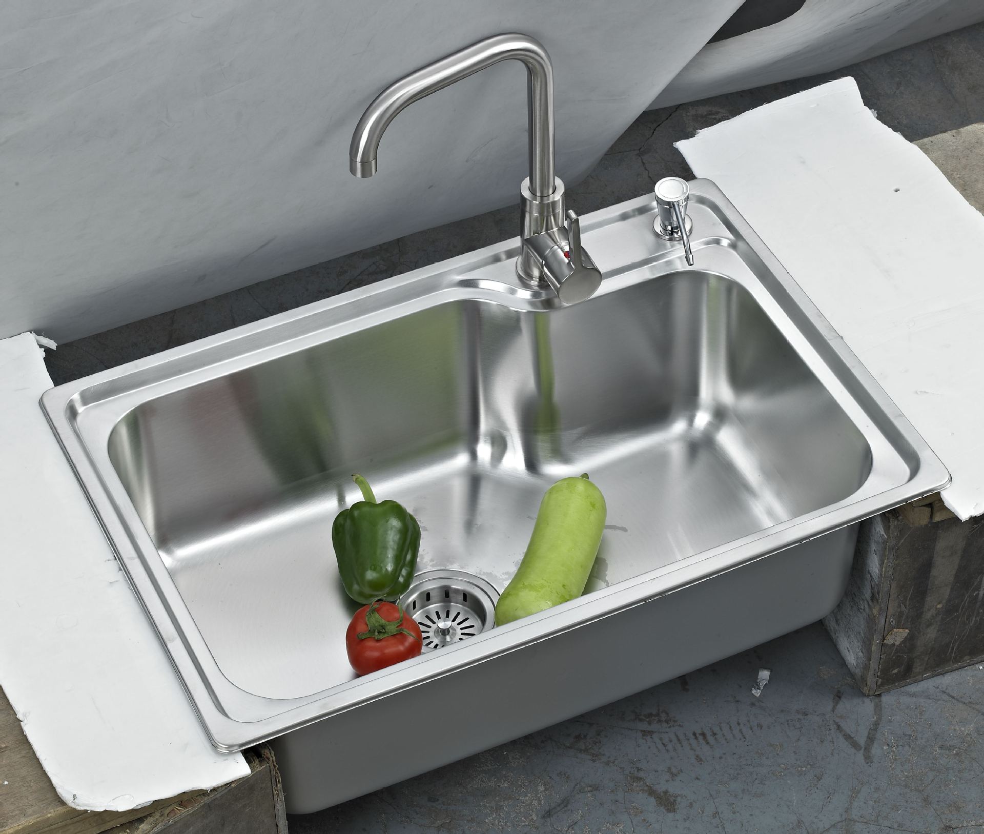 厨房水槽尺寸确定方法.jpg 厨房水槽尺寸确定方法.jpg