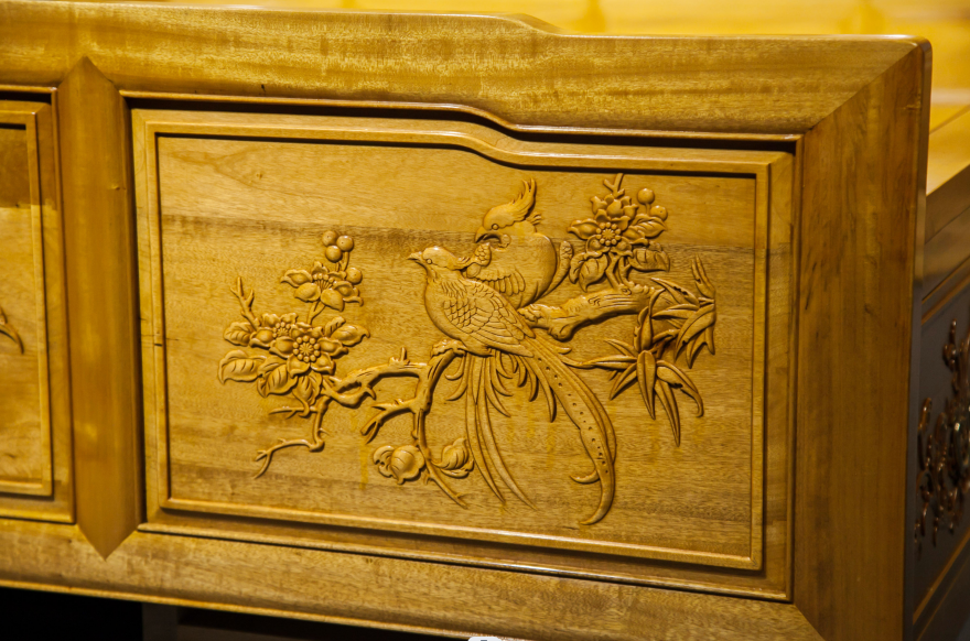 桢楠和金丝楠木的区别.png 桢楠和金丝楠木的区别.png