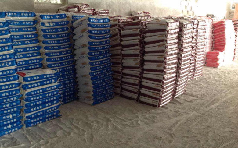 腻子粉是加胶好还是加水好.png 腻子粉是加胶好还是加水好.png