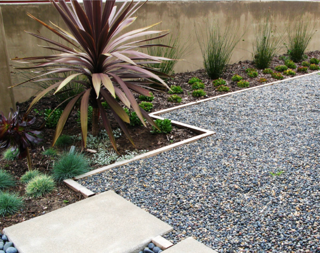 庭院里常用的两种石子:碎石和砾石.png 庭院里常用的两种石子:碎石和砾石.png