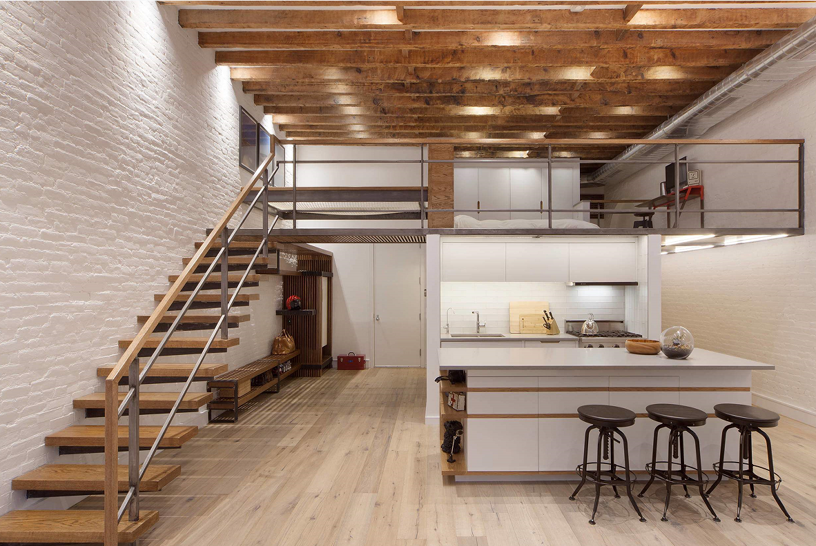 复式楼梯装在哪儿最合适.png 复式楼梯装在哪儿最合适.png