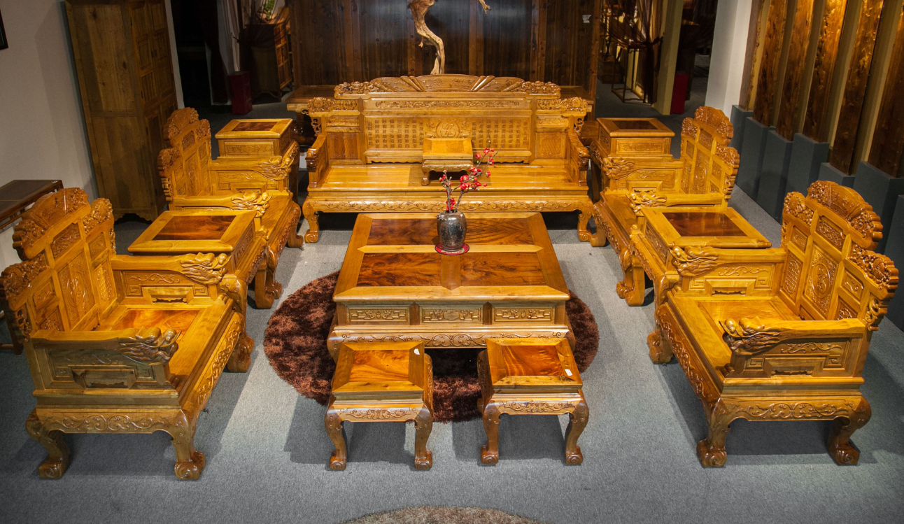 金丝楠家具的特点.png 金丝楠家具的特点.png