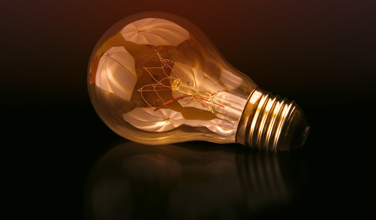 电灯泡闪烁是什么原因.png 电灯泡闪烁是什么原因.png