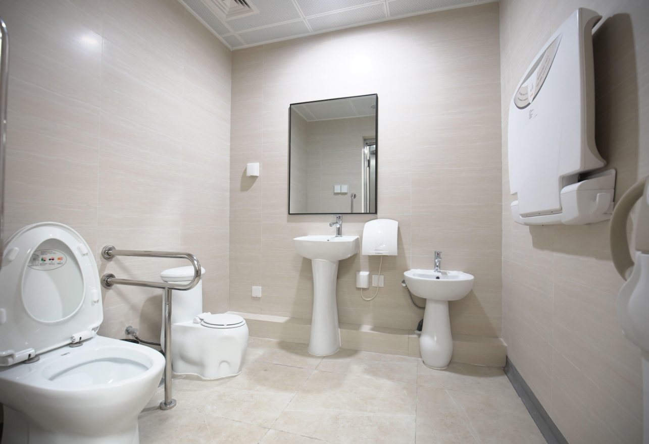 无障碍卫生间呼叫按钮安装高度是多少?.png 无障碍卫生间呼叫按钮安装高度是多少?.png