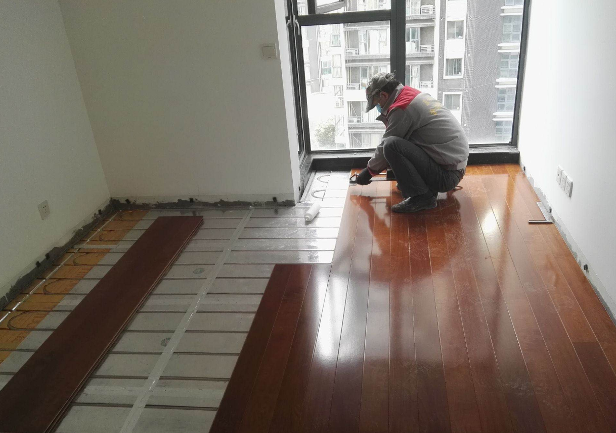 地暖用瓷砖和木地板的区别.png 地暖用瓷砖和木地板的区别.png