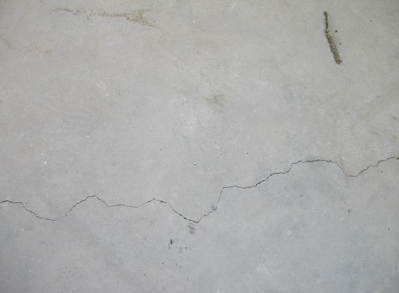 楼板开裂的原因要查明.png 楼板开裂的原因要查明.png
