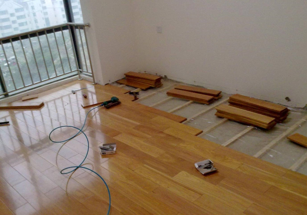 实木复合地板安装步骤.png 实木复合地板安装步骤.png