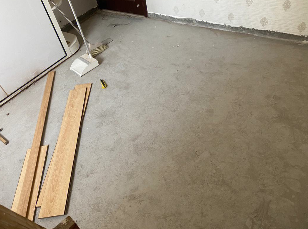 复合地板怎么铺? (2).png 复合地板怎么铺? (2).png