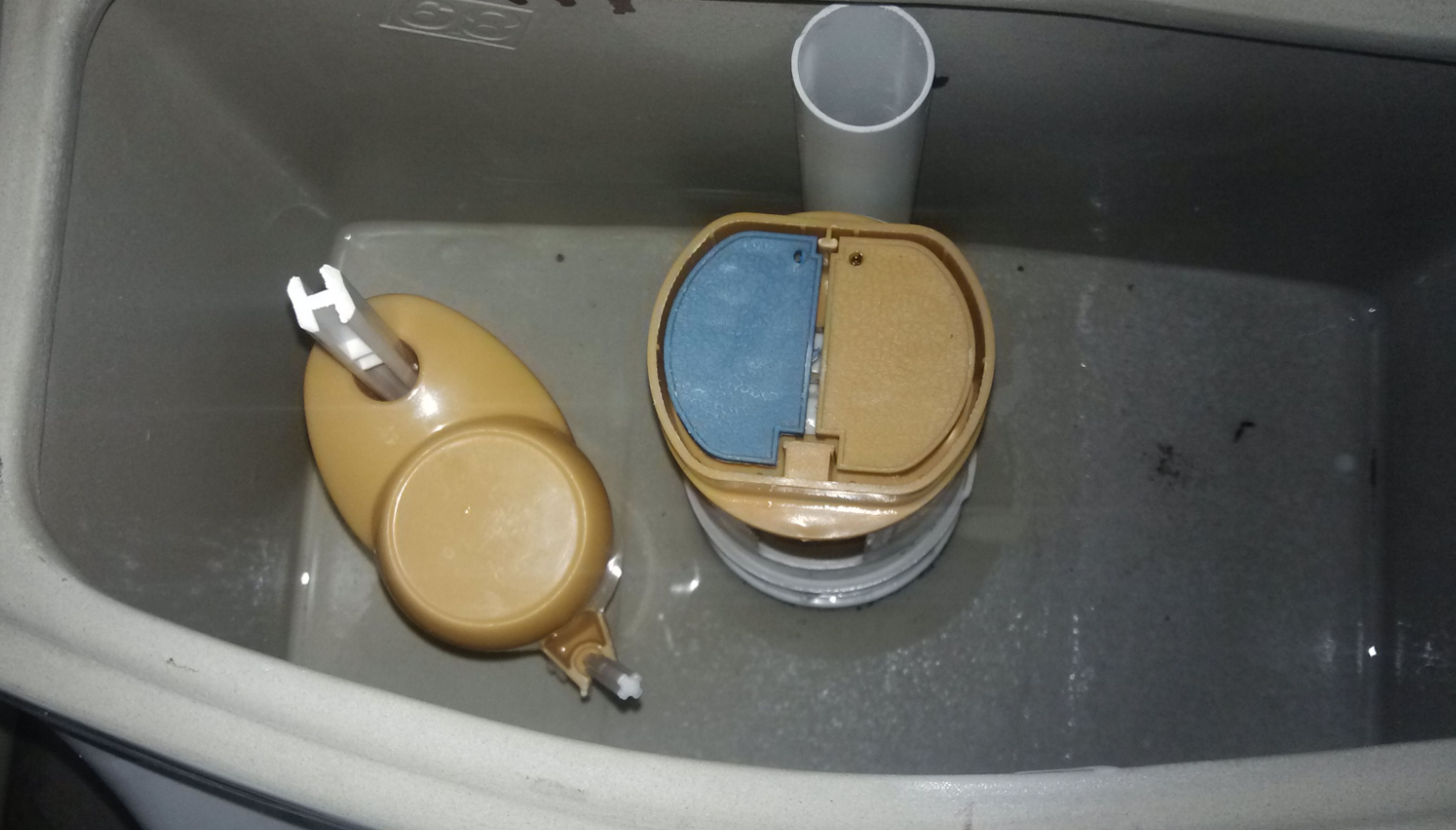 抽水马桶漏水解决方法.png 抽水马桶漏水解决方法.png