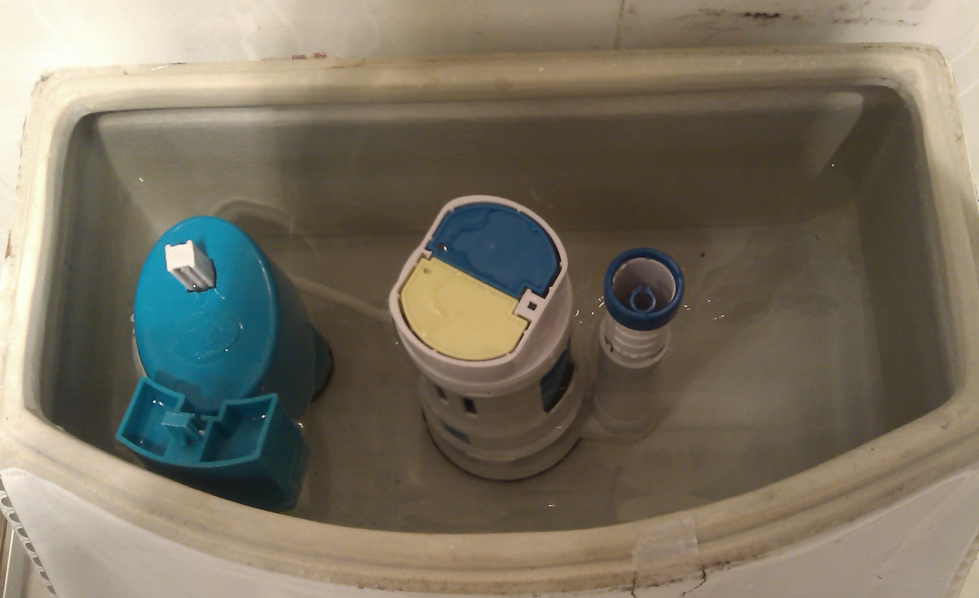 抽水马桶水箱漏水的修剪方法 (2).png 抽水马桶水箱漏水的修剪方法 (2).png