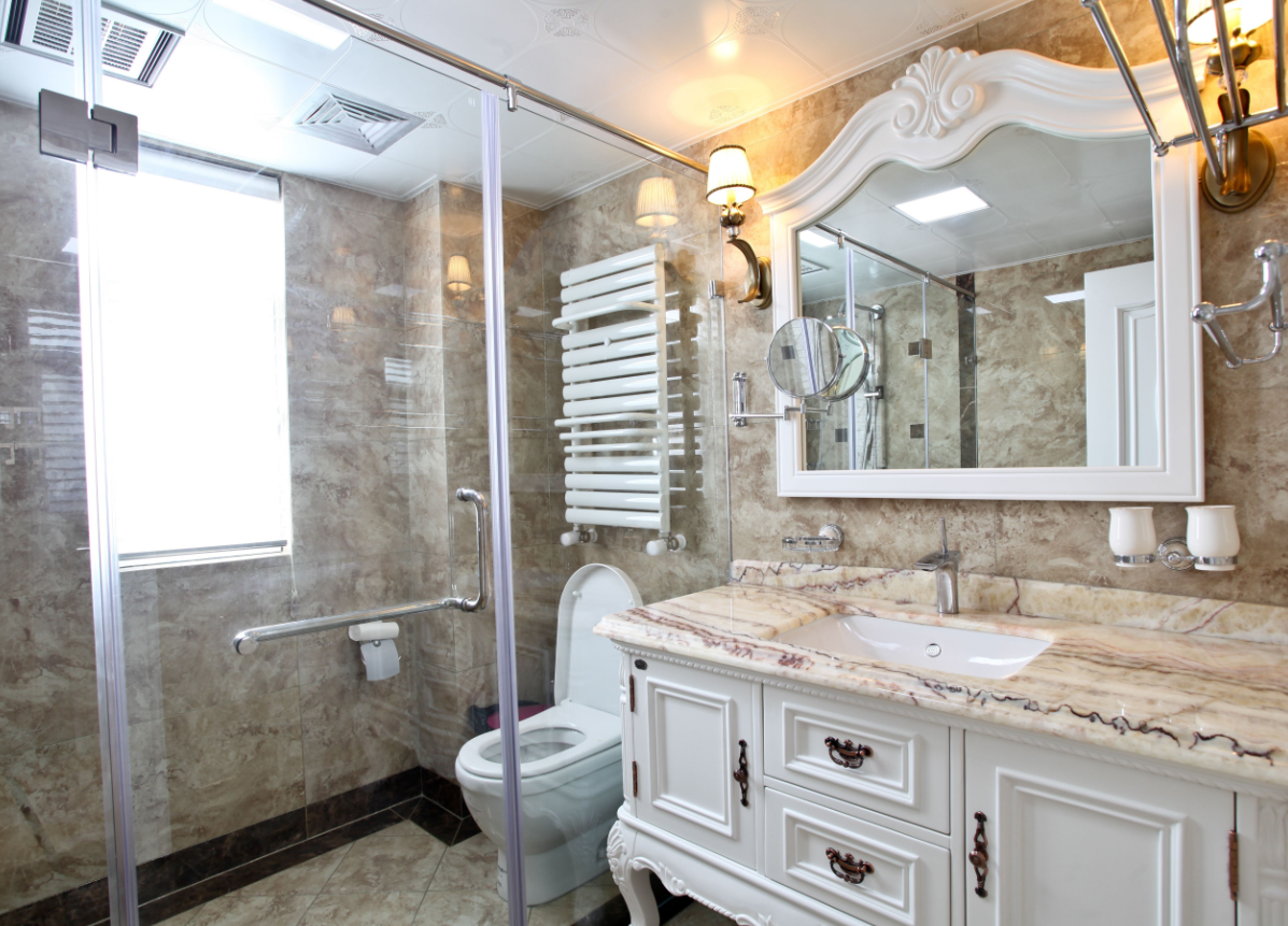 虹吸式和直冲式马桶的区别.png 虹吸式和直冲式马桶的区别.png