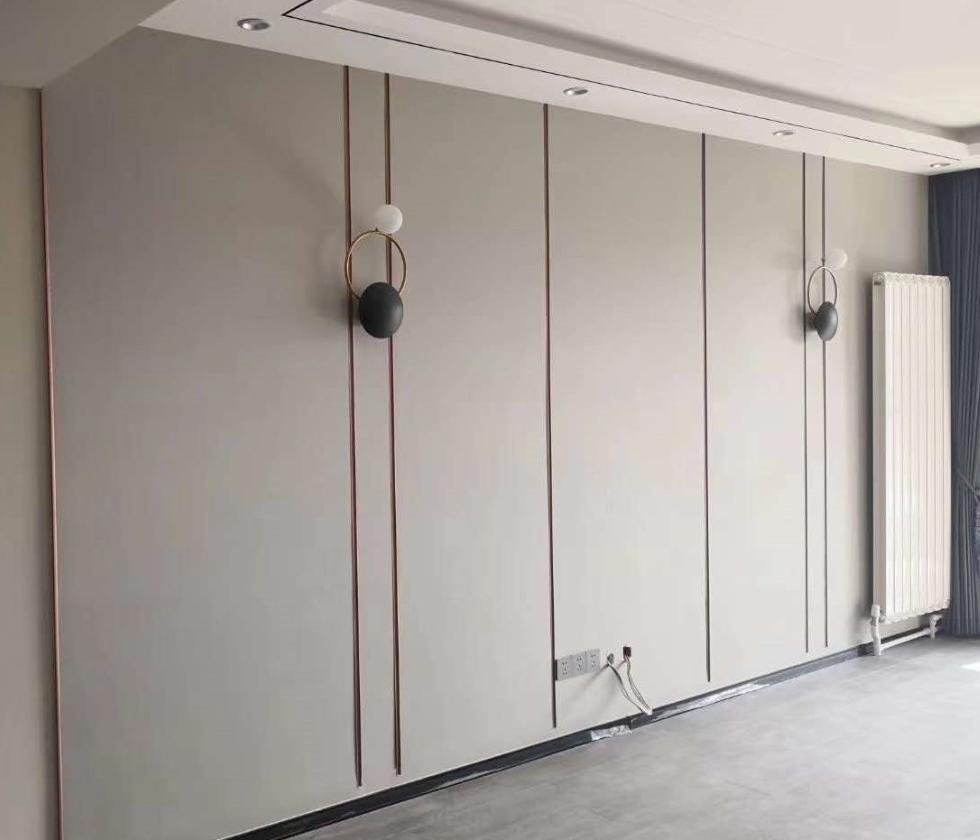 使用黑钛金吊顶要注意哪些问题.png 使用黑钛金吊顶要注意哪些问题.png