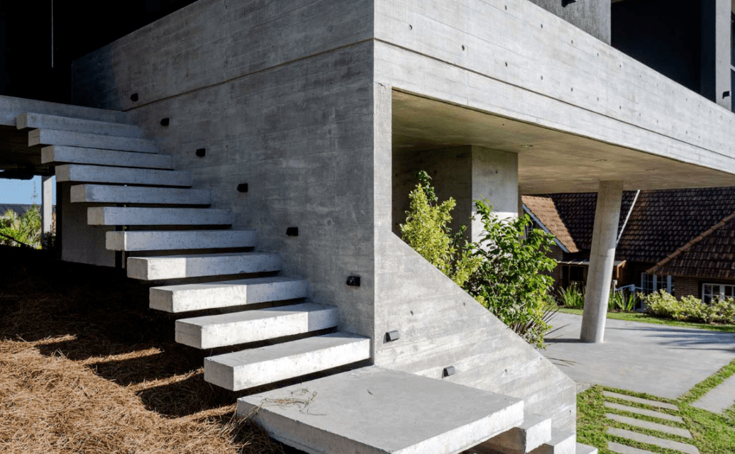 楼梯设计注意事项 (2).png 楼梯设计注意事项 (2).png