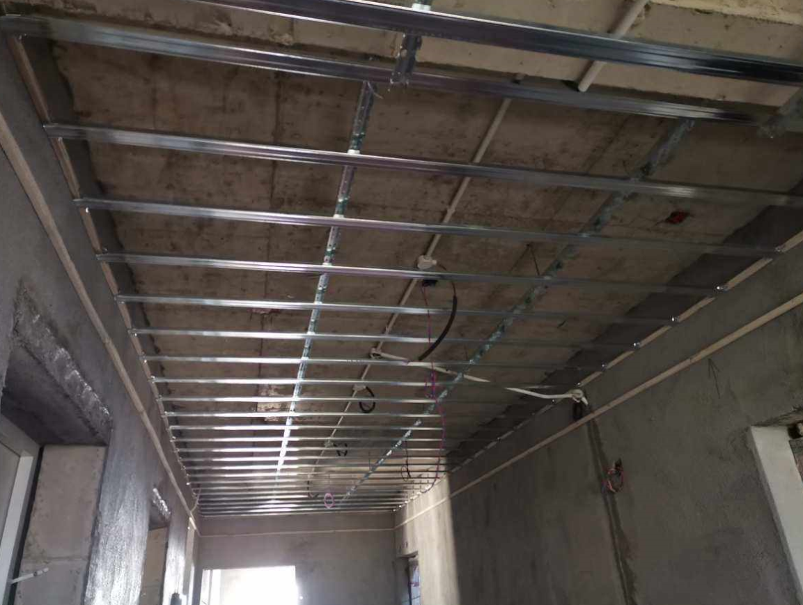 铝扣板吊顶龙骨安装方法.png 铝扣板吊顶龙骨安装方法.png