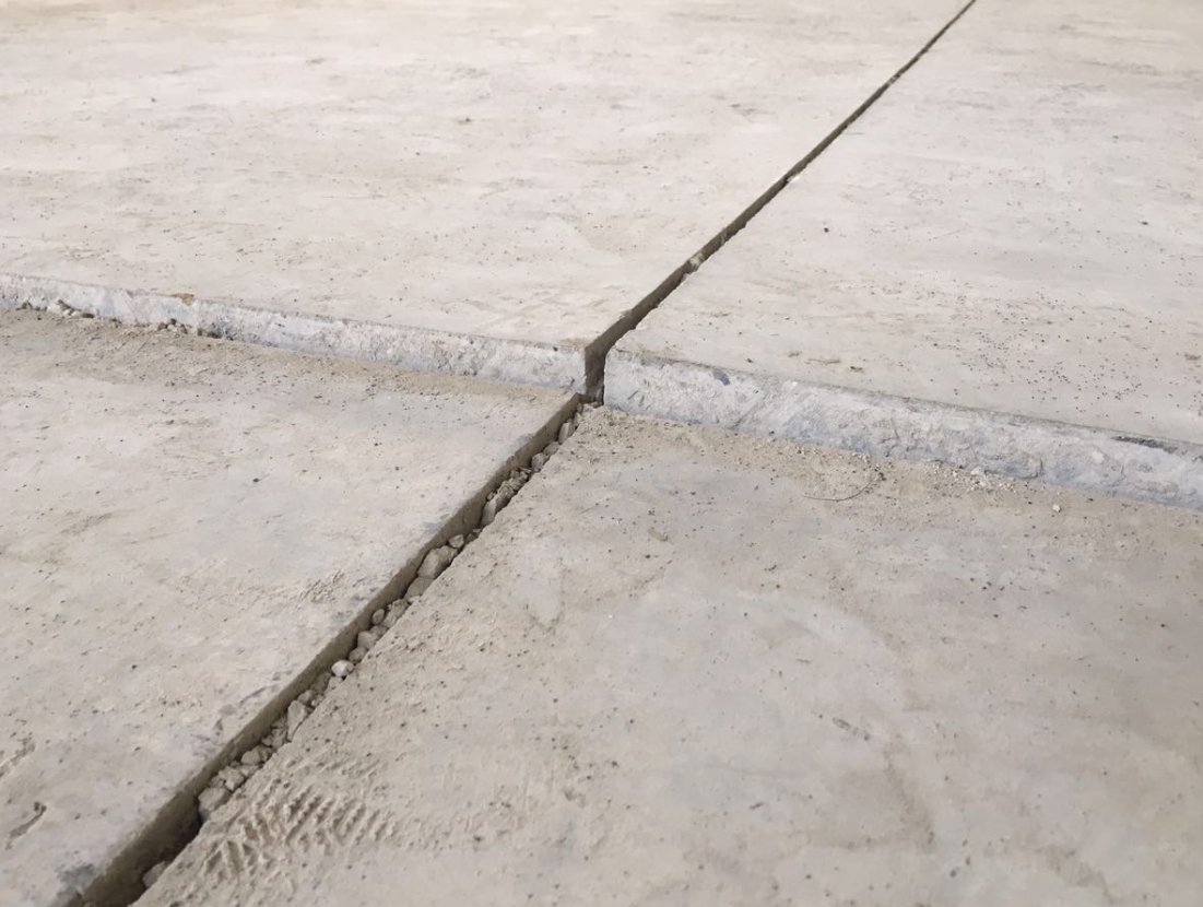 地砖空鼓原因.png 地砖空鼓原因.png