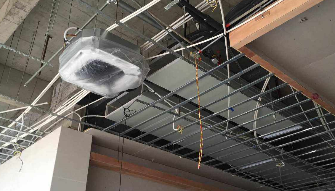 吊顶的铝扣板怎么拆开.png 吊顶的铝扣板怎么拆开.png