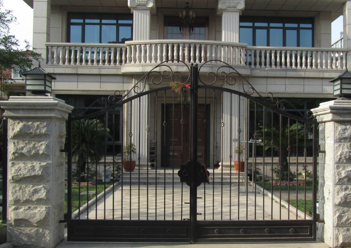 大门对大门好不好两家 (2).png 大门对大门好不好两家 (2).png