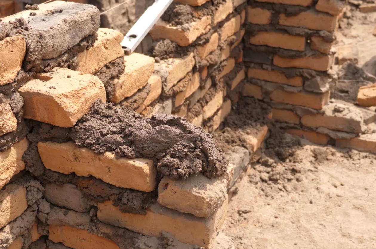 梦见别人家盖房是什么意思 (5).png 梦见别人家盖房是什么意思 (5).png