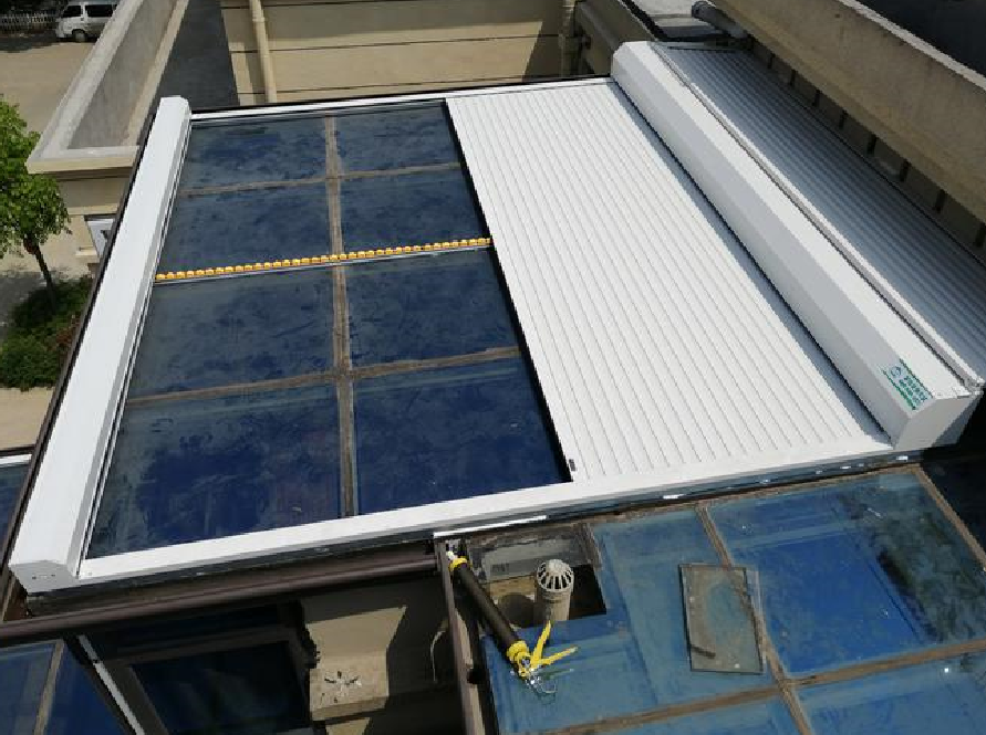 天棚帘常见的有两种款式.png 天棚帘常见的有两种款式.png