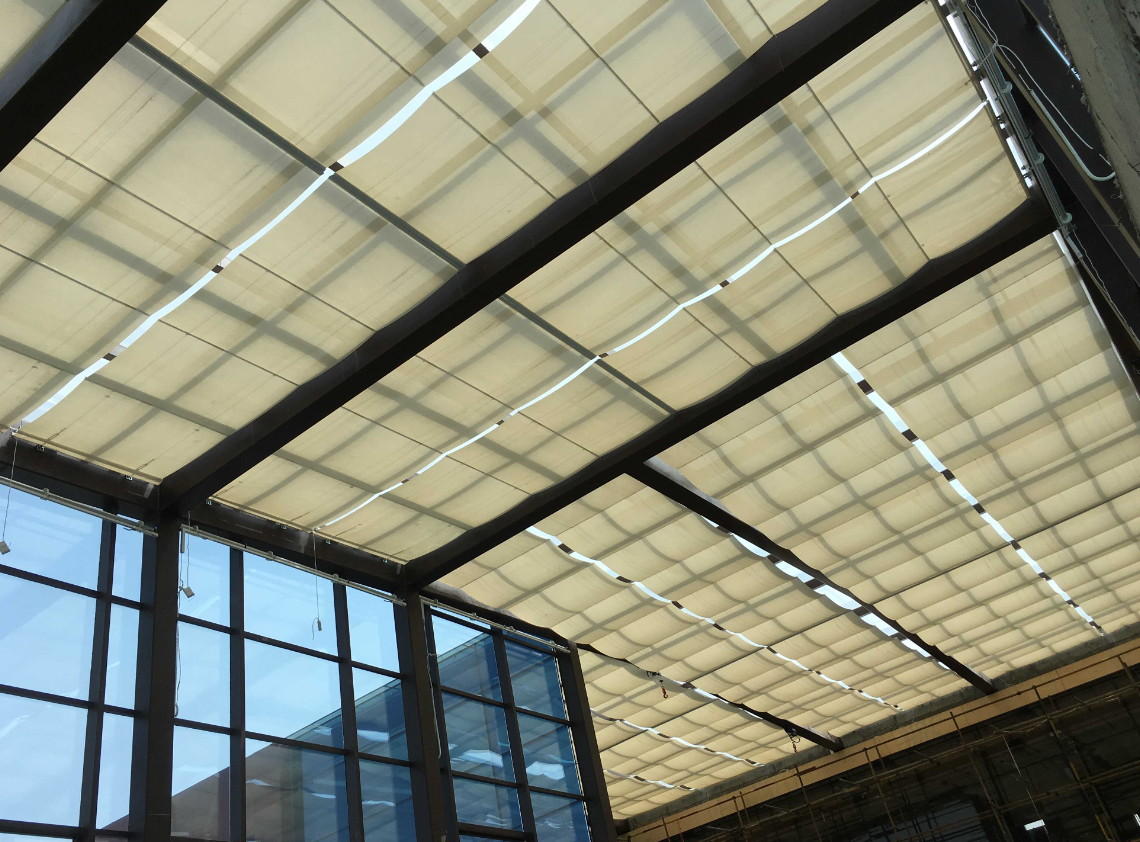 天棚帘常见的有两种款式 (2).png 天棚帘常见的有两种款式 (2).png