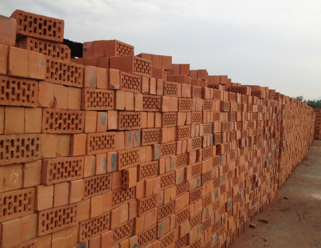 为什么现在农村很多盖房的不首选红砖了呢 (2).png 为什么现在农村很多盖房的不首选红砖了呢 (2).png