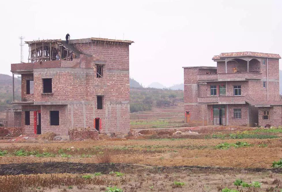 自建房别墅施工完成.png 自建房别墅施工完成.png