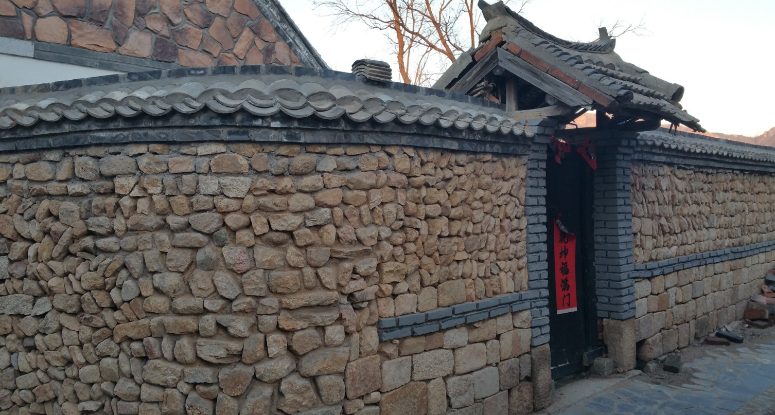 ũ���Խ���Χǽ��ˮ��ʲô���� (4).png