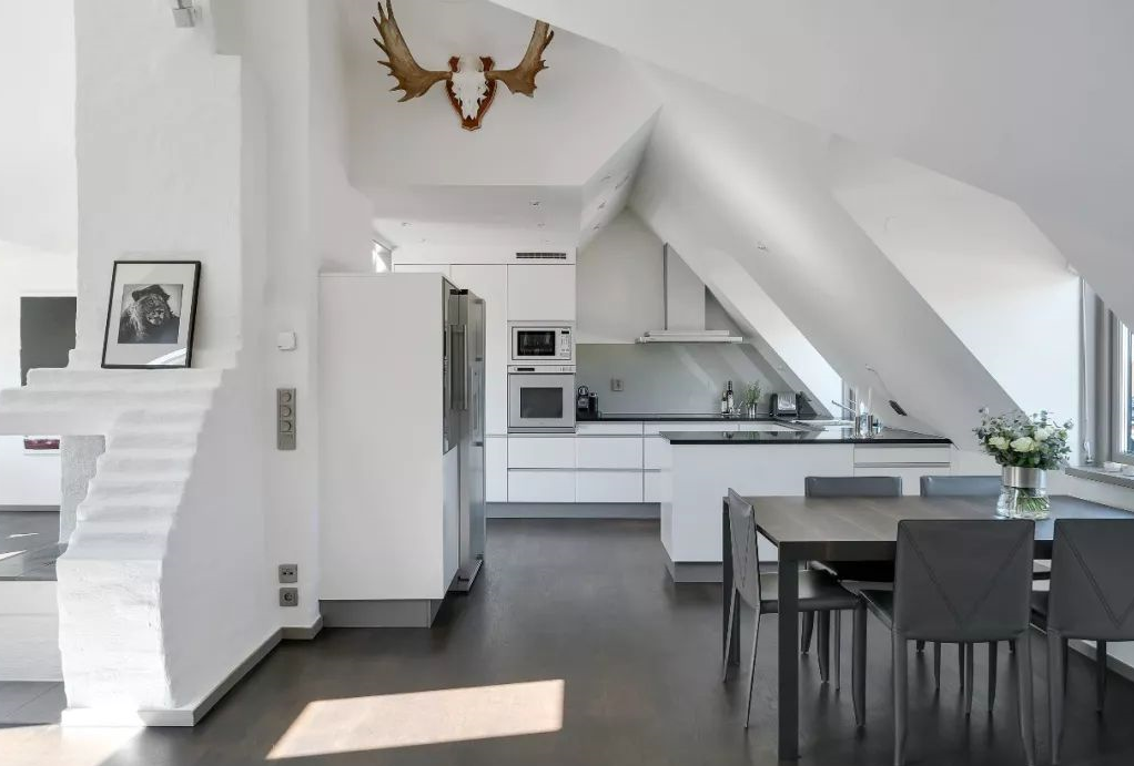 农村自建房斜顶阁楼漏水怎么办 (9).png 农村自建房斜顶阁楼漏水怎么办 (9).png