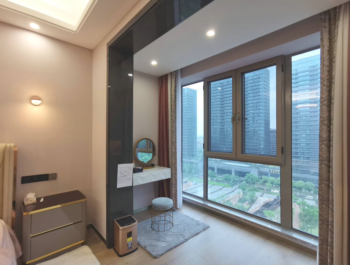 ���Դ���̨��ôװ�� (8).png