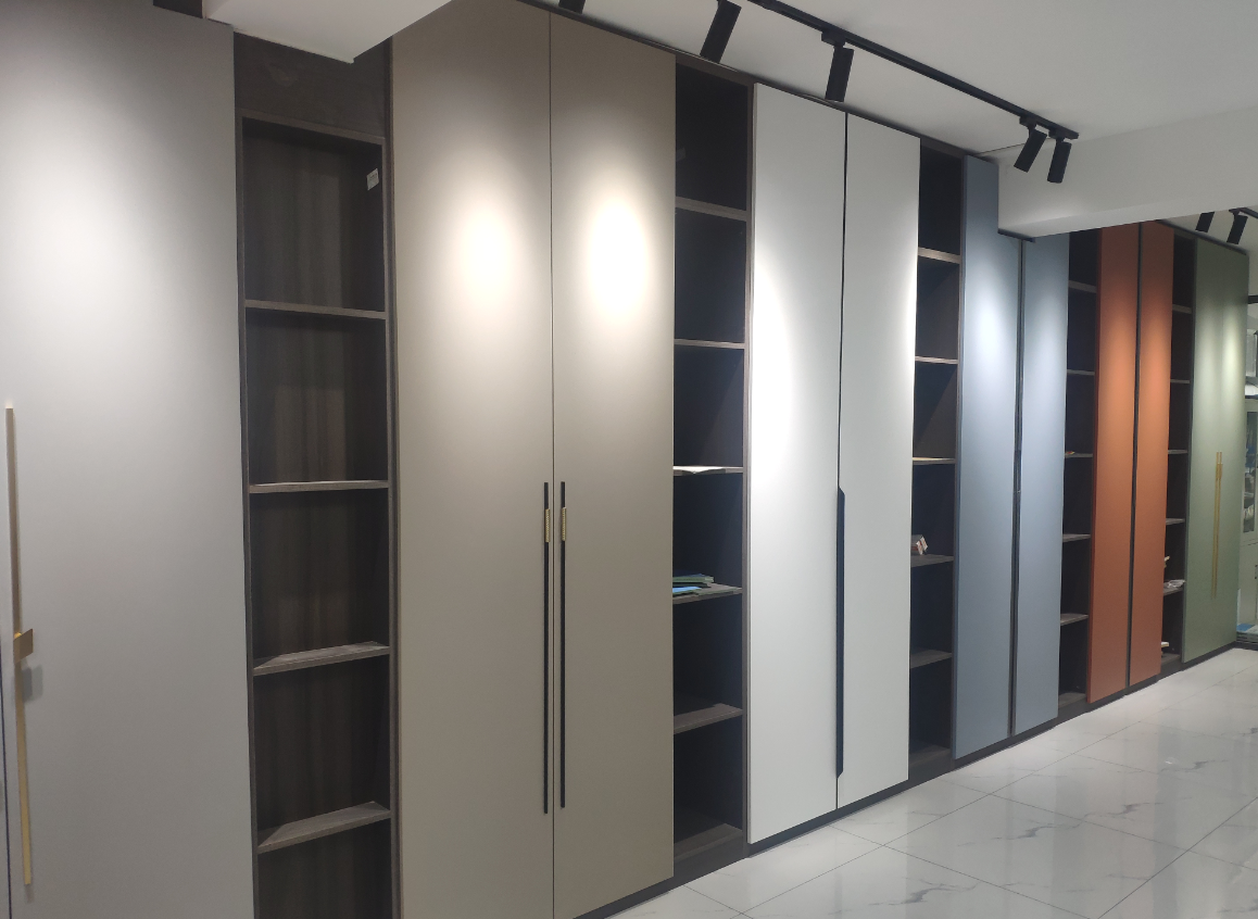 高光板衣柜门甲醛高吗.png 高光板衣柜门甲醛高吗.png