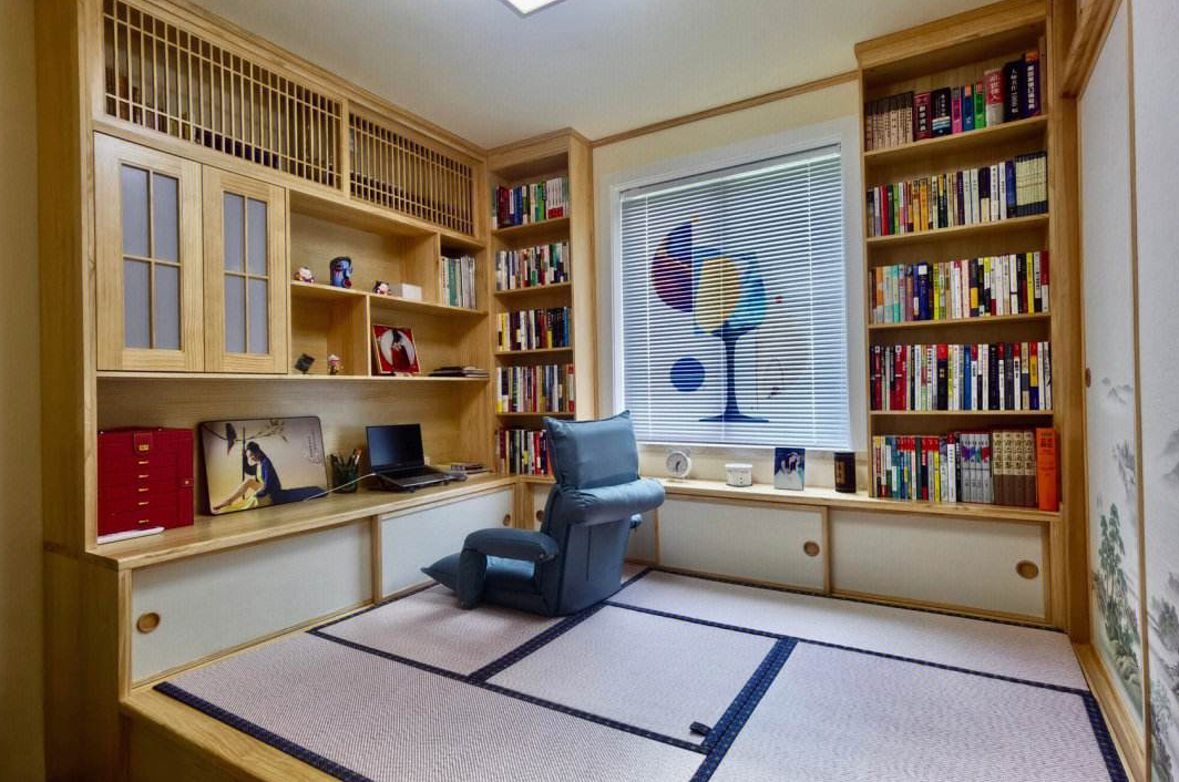 书房榻榻米尺寸.png 书房榻榻米尺寸.png