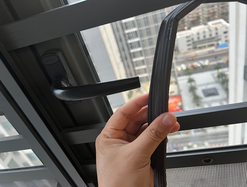 ���촰��©���ֳ����䣿 (3).png