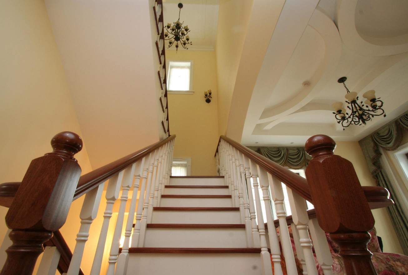 复式楼室内楼梯怎样设计? (5).png 复式楼室内楼梯怎样设计? (5).png