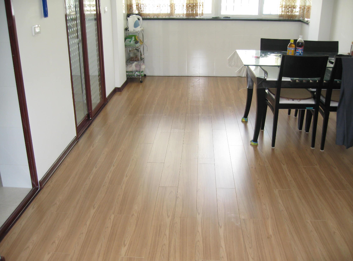 给地板砖做美缝的注意事项有哪些?.png 给地板砖做美缝的注意事项有哪些?.png