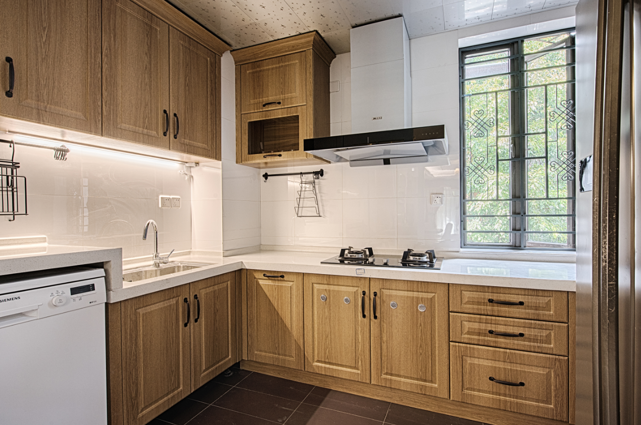 L型布局大厨房的快乐.png L型布局大厨房的快乐.png