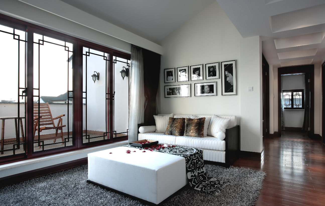 如何装修不规则客厅呢 (2).png 如何装修不规则客厅呢 (2).png