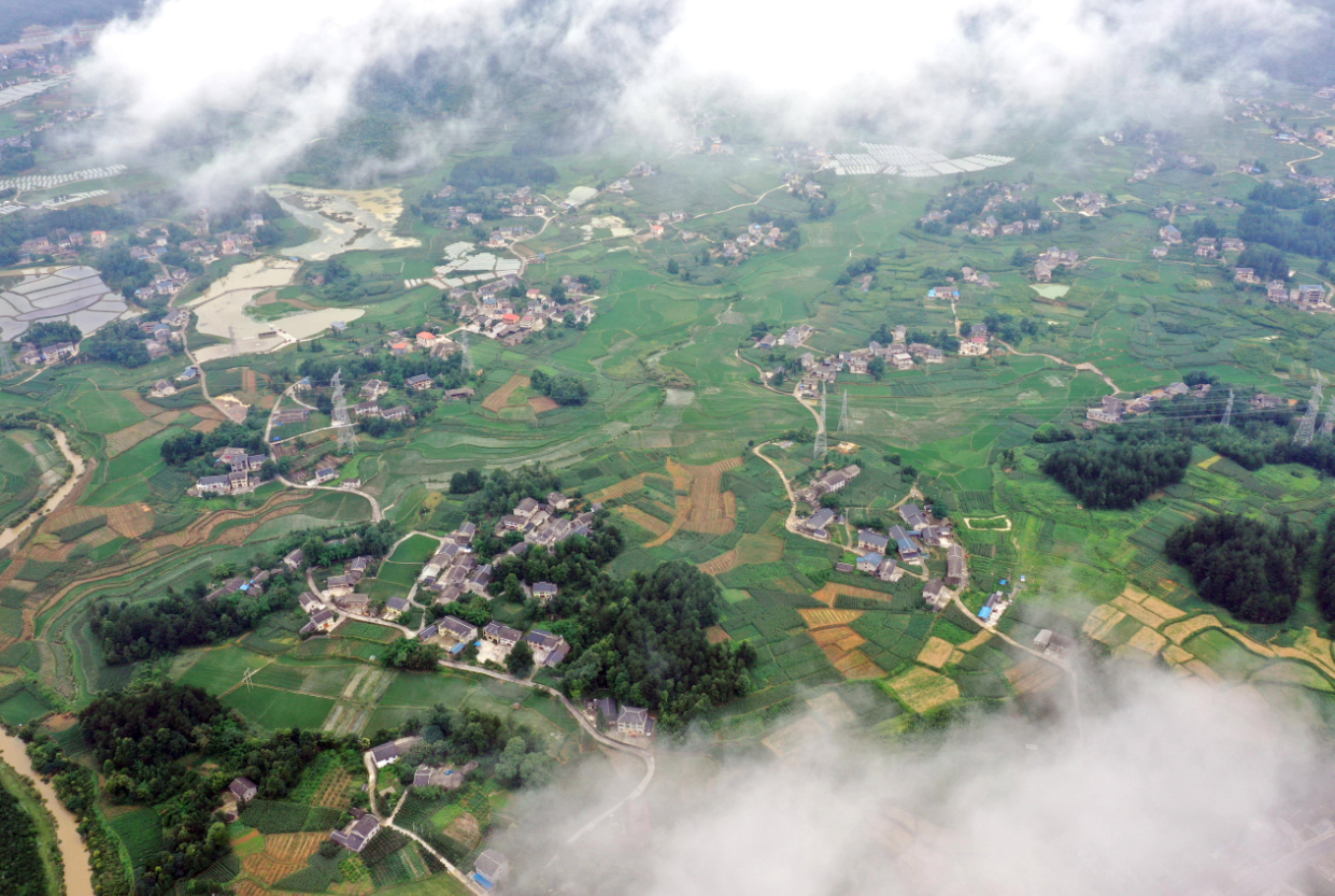 农村自建房怎样做建筑模板 (1).png 农村自建房怎样做建筑模板 (1).png